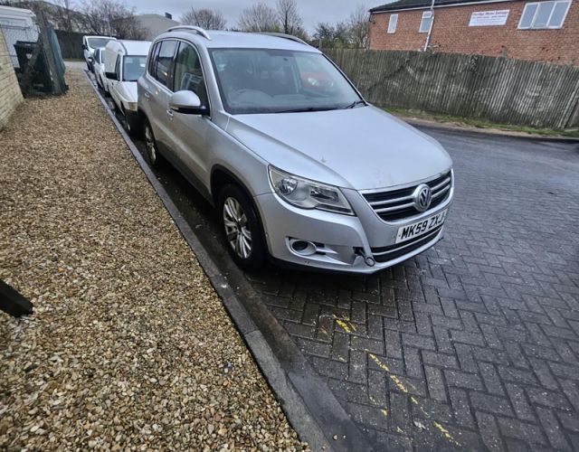 VW Tiguan 2010