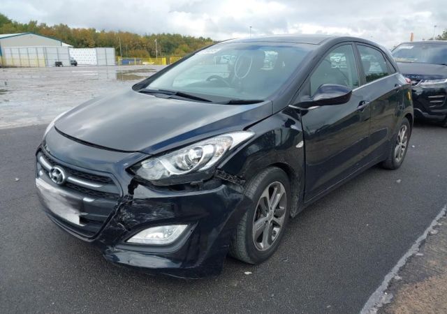 Hyundai i30 2016