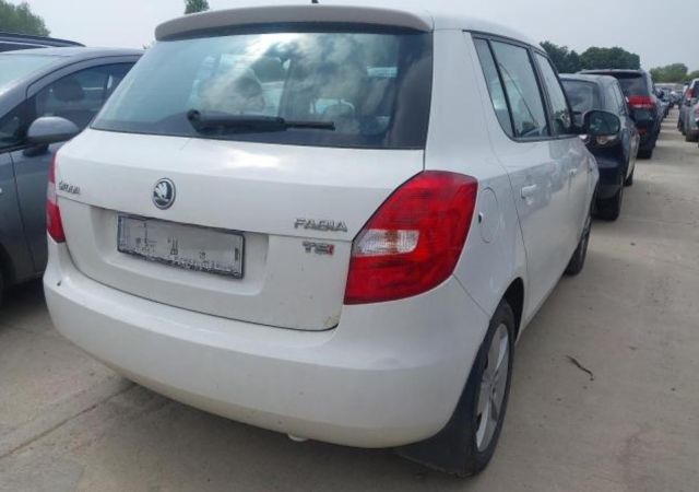 Skoda Fabia 1.2 TSi 2013